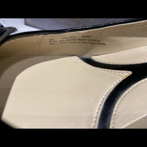 EUC Naturalizer leather shoes, worn once - Picture 2 of 4